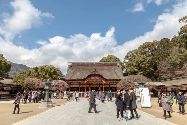 Dazaifu Tenman-gu es un santuario sintoísta en Dazaifu, Prefectura de Fukuoka, Japón . — Foto de Stock