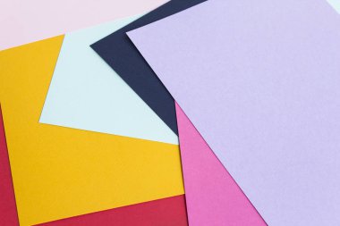 Arka plan olarak renkli kağıt