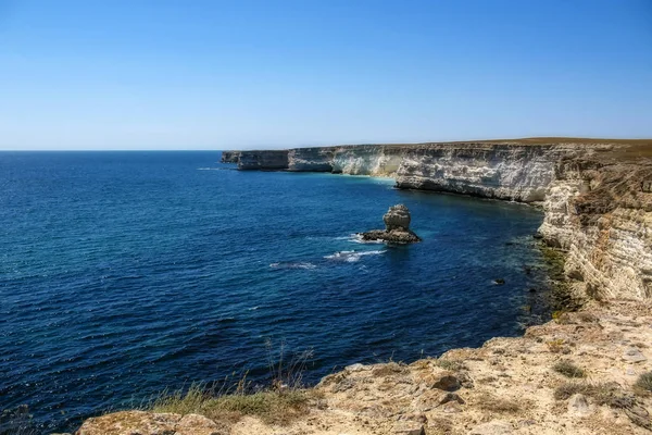 Rock yakınındaki Cape Tarkhankut dik banka