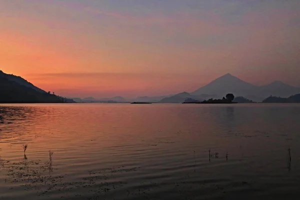 Coucher de soleil incroyable en congo africain — Photo