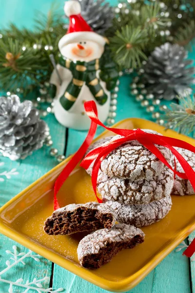 Karácsonyi csokoládé chip cookie és porcukor a megünnepelni — Stock Fotó