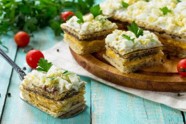 Aperatif kek gözleme Pastalar ringa balığı pate, mantar pate ve 