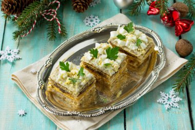 Ev tatil aperatifler Noel masa. Aperatif kek kraker ile, 