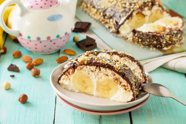 코 티 지 치즈, 바나나와 초콜릿 설탕 프로 스 팅 w의 디저트 — 스톡 사진