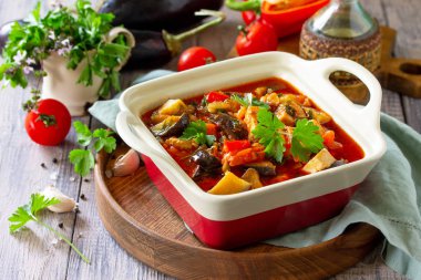 Şükran Günü Sonbahar Menüsü. Şükran Günü Sonbahar Menüsü. Haşlanmış et 