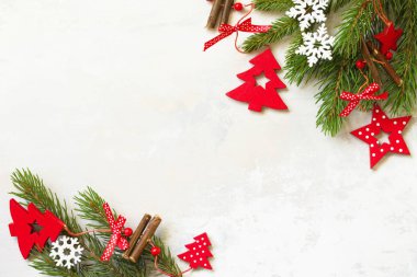 Noel kompozisyonu, kış, yeni yıl konsepti. Sur 'un dalları