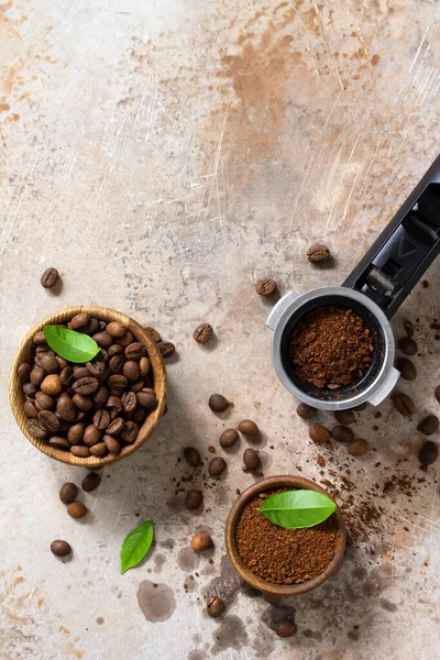 Ingredientes Para Una Máquina Café Granos Café Polvo Molido Una — Foto de Stock