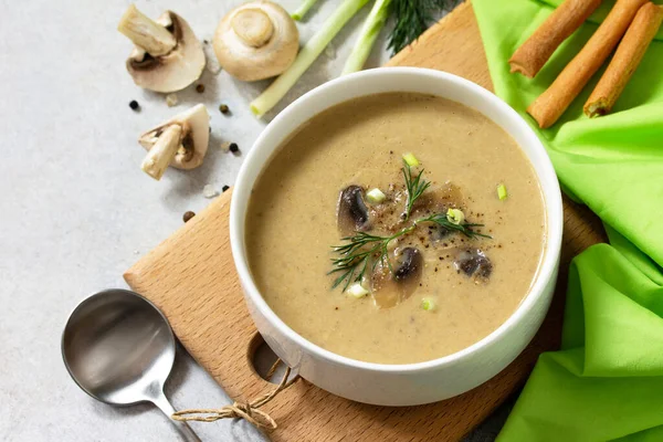 Vegan and diet healthy food. Mushroom soup puree with cream, champignons and vegetables. Copy space — Stock Image Vegan Diet Healthy Food Mushroom Soup Puree Cream Champignons Vegetables Stock Picture