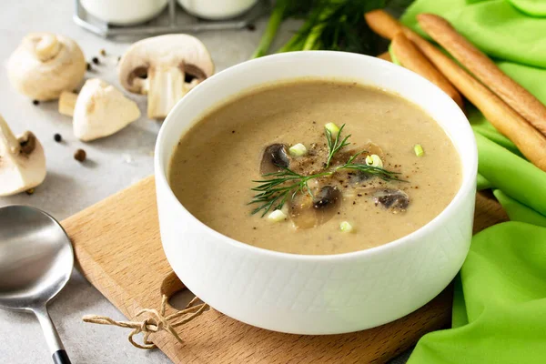 Vegan and diet healthy food. Mushroom soup puree with cream, champignons and vegetables. — Stock Image Vegan Diet Healthy Food Mushroom Soup Puree Cream Champignons Vegetables Stock Photo