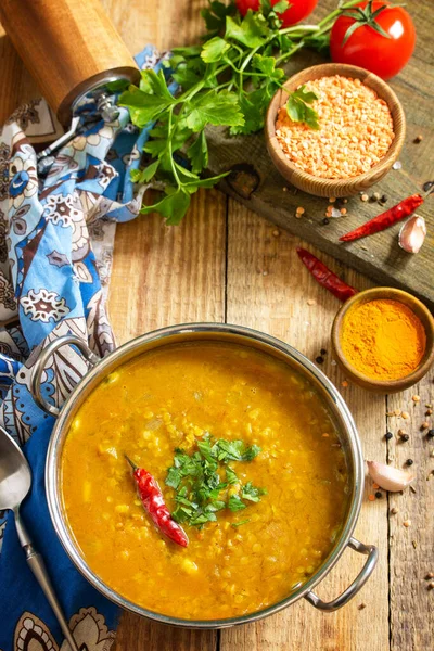 Індійська Кухня Справжня Індійська Страва Традиційний Індійський Гострий Сочевичний Суп — стокове фото