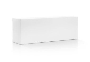 Beyaz arka plan üzerinde izole boş ambalaj beyaz kağıt karton kutu