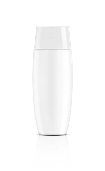 Embalaje en blanco protector solar cosmético tubo de plástico blanco aislado sobre fondo blanco — Foto de Stock