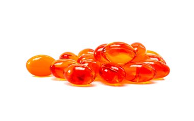 Beyaz arka plan üzerinde izole kırmızı kapsül