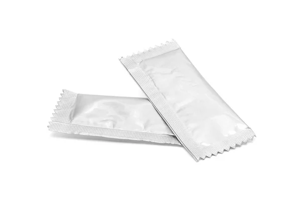 Sachet de papier d'emballage blanc isolé sur fond blanc — Photo