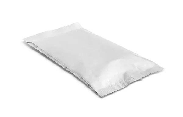 孤立在白色背景上的空白包装铝铝箔袋 — 图库照片