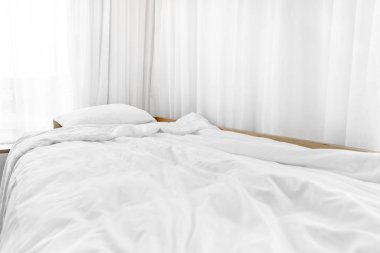 battaniye ve yastık sabah Sunrise buruşuk çarşaf