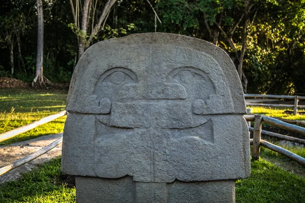 San augustin idols, colombia, south america, inka civilization i — стоковое фото