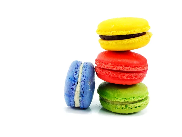 Savoureux macaron coloré une délicatesse douce française savoureux macaron coloré variété gros plan — Photo