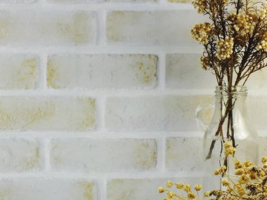 buket çiçek vazo ev dekor içinde