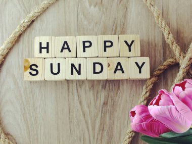 mutlu Pazar ahşap masa vintage filtreli