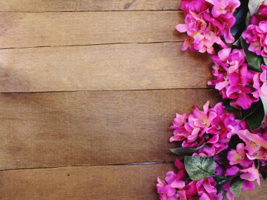 çiçek buketi vintage filtre renk ile ahşap arka plan