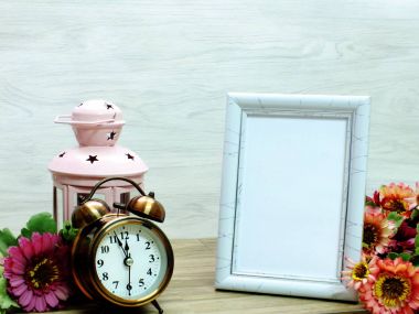 çerçeve ev dekorasyonu kadar alay