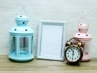 çerçeve ev dekorasyonu kadar alay