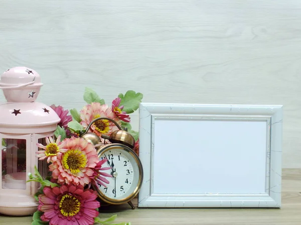 çerçeve ev dekorasyonu kadar alay