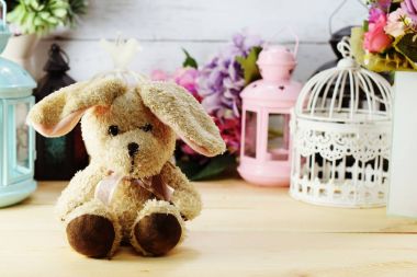 güzel iç bebek ve farklı ev ilgili nesneleri ile