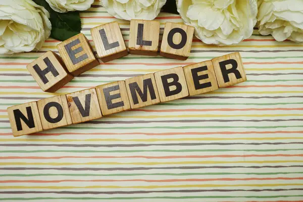 Hallo November Alfabet Brief Met Spatie Kopie Kleurrijke Strepen Achtergrond — Stockfoto