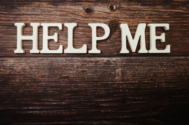 Ahşap arkaplanda boşluk kopyası için bana yardım et