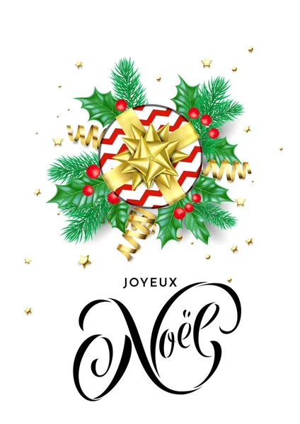 Joyeux Noel French Merry Christmas caligrafía dibujada a mano para la tarjeta de felicitación de vacaciones plantilla de fondo. Vector árbol de Navidad acebo corona decoración, cinta de regalo de oro confeti diseño blanco — Vector de stock