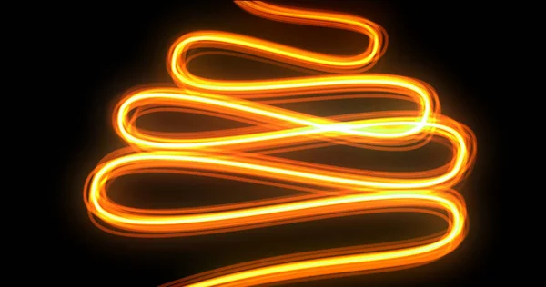 Szlak spiralny fal świetlnych, pomarańczowy neonowy efekt wirowania. Żarowa linia spiralna i magiczne światło elektryczne ze złotym blaskiem wirujące krzywą w ruchu na czarnym tle — Zdjęcie stockowe