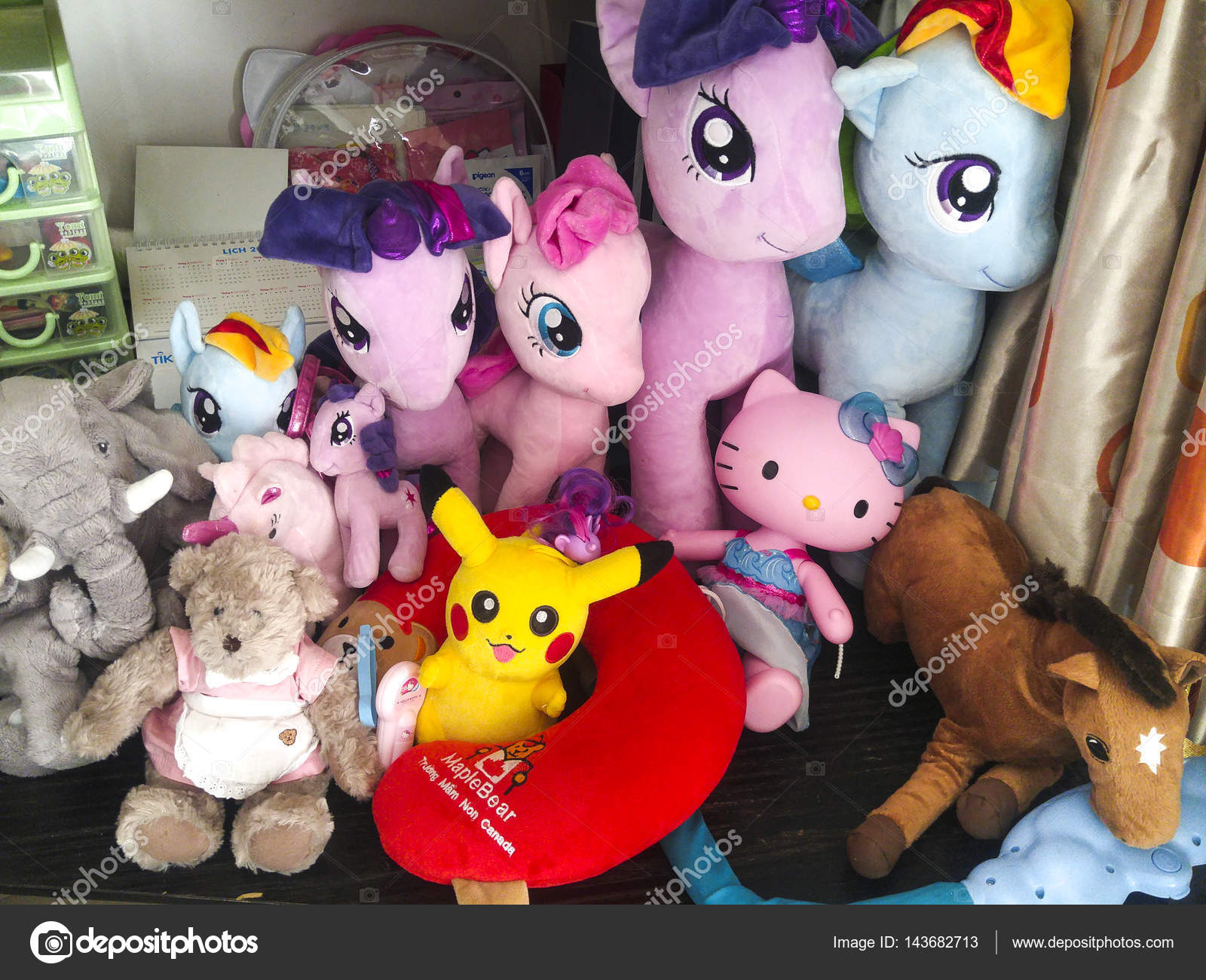 toy racks