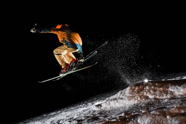 Downhill Skiën avontuur — Stockfoto