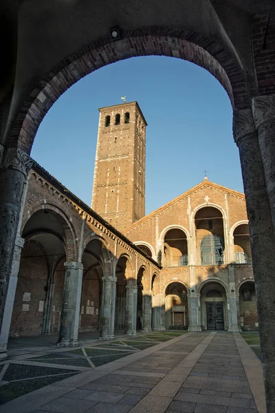 Basilica of Saint Ambrogio facade and porch — Stock Photo, Image