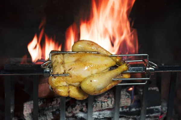 Кулинарная шашлычная курица — стоковое фото