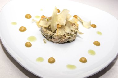 balık pasta ve topinambur ile meze yemek fişleri
