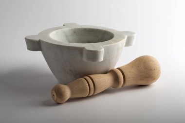 Ceneviz pesto için taş harç