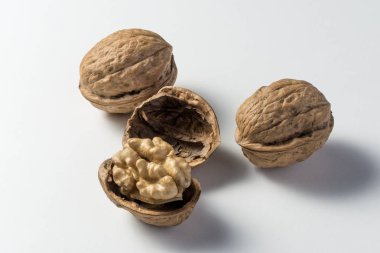 Çekirdek ve tüm ve açık ceviz