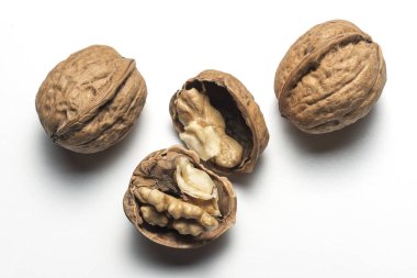 Çekirdek ve tüm ve açık ceviz