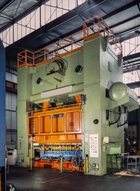 Sac kesim için endüstriyel basın