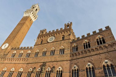 Siena Palazzo Pubblico ve Torre del Mangia