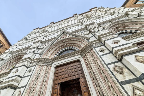 Facciata del Battistero di Siena — Foto Stock