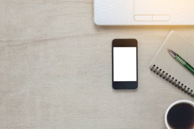 Üstten Görünüm aksesuarları Ofis Büro cep telefonu, not kağıdı.