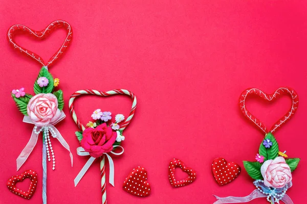 Vue du dessus fond de la Saint-Valentin et décorations.love forme . — Photo