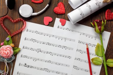 Üstten Görünüm Sevgililer günü aşk şarkı müzik arka plan.