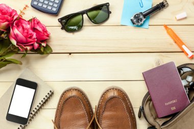 Üstten Görünüm aksesuarları seyahat .