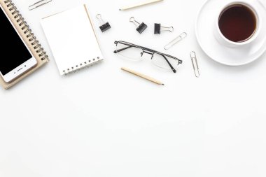 «Ana sayfa» görünümü aksesuarları ofis Resepsiyon concept.mobile telefon, kahve, değil