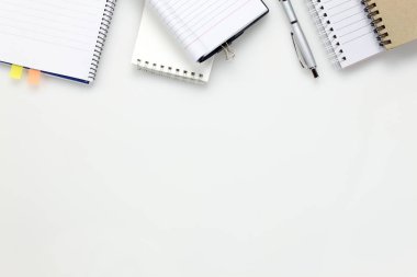 Üstten Görünüm aksesuarları iş Ofis Masası.